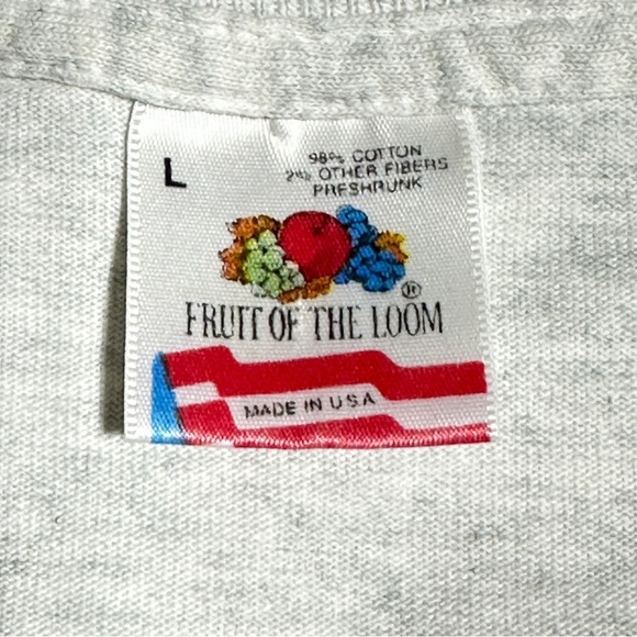 Vintage Fruit of the Loom Pocket Tee Made in USA Size L Fishing Graphic Shirt - Picture 3 of 7